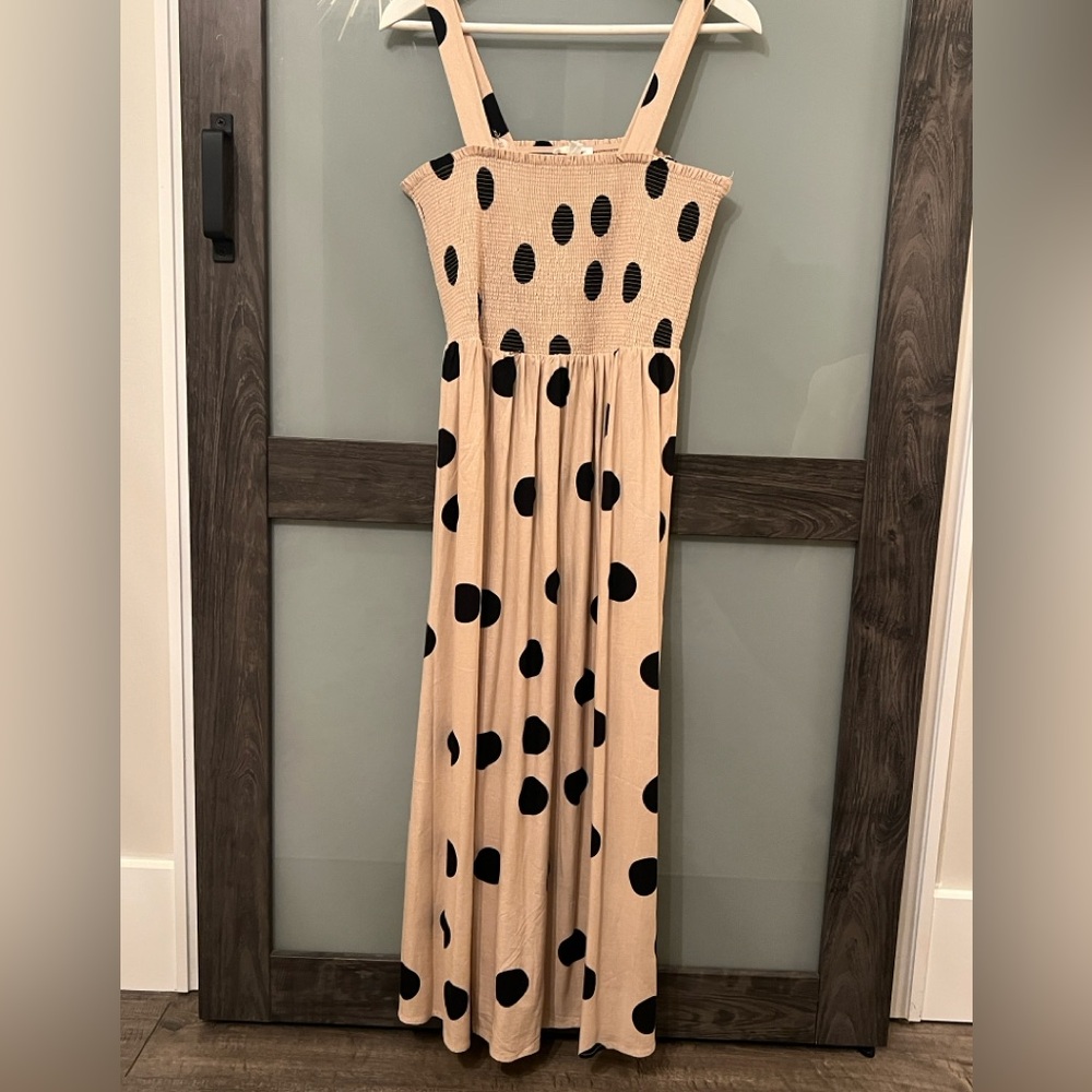 Blu Pepper Tan and Black Dress